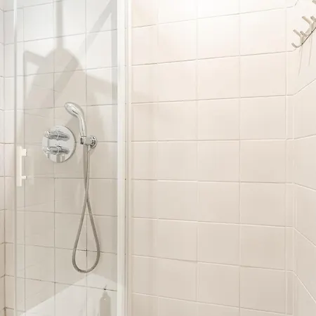 Appartement De Charme Au Coeur De Avec Climatisation Et Rooftop Bordeaux